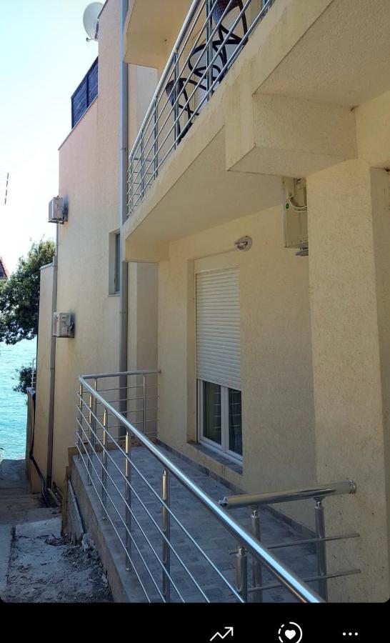 Apartman Ail 2 Ulcinj Exterior photo